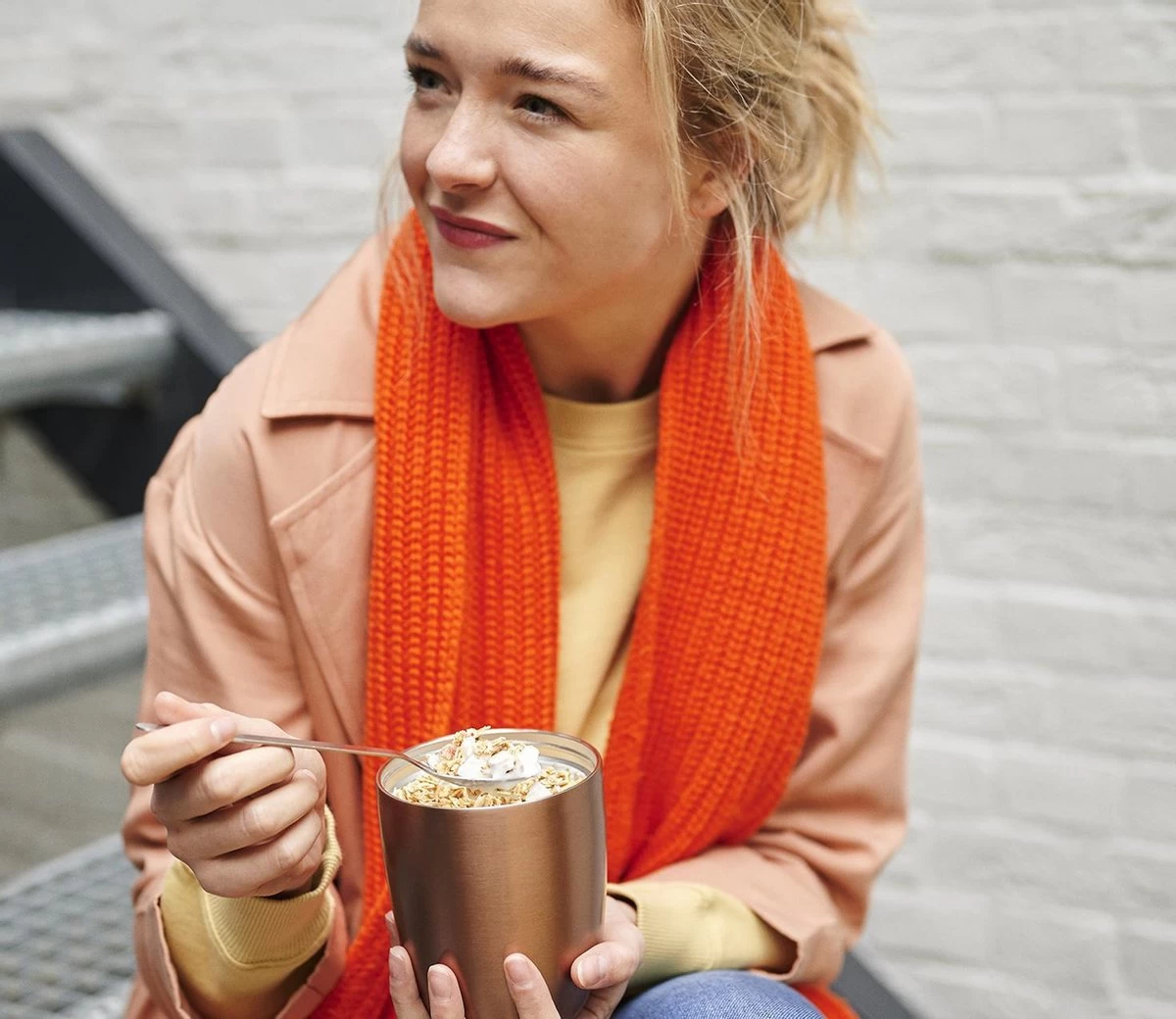 Mepal – Isoleer Lunchpot Ellipse – Houdt Je Eten 6-8 Uur Warm En 12 Uur Koud – Rose Gold – 2 Compartimenten – Soep Beker To Go – Yoghurt Beker Muesli - Thermos Lunchbox 4 Mepal – Isoleer Lunchpot Ellipse – Houdt Je Eten 6-8 Uur Warm En 12 Uur Koud – Rose Gold – 2 Compartimenten – Soep Beker To Go – Yoghurt Beker Muesli - Thermos Lunchbox - Afbeelding 4