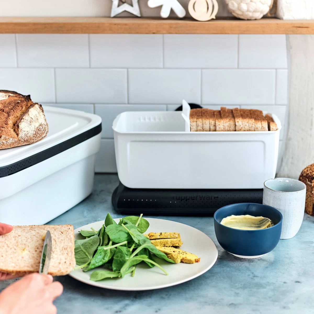 Tupperware BreadSmart Junior - Vershouddoos - Brood Langer Vers Houden - 32 X 17,5 X 15cm 7 Tupperware BreadSmart Junior - Vershouddoos - Brood Langer Vers Houden - 32 X 17,5 X 15cm - Afbeelding 7