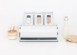 Brabantia Broodtrommel - Met Schuifdeksel - White 13 Brabantia Broodtrommel - Met Schuifdeksel - White -Voedselopslag Winkel 1200x867 5